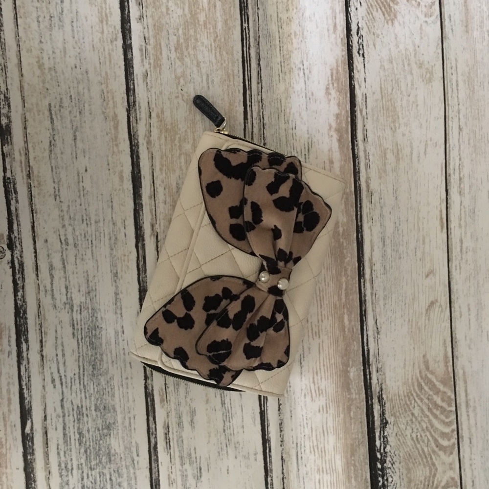 Betsy Johnson clutch/ small purse/ wristlet